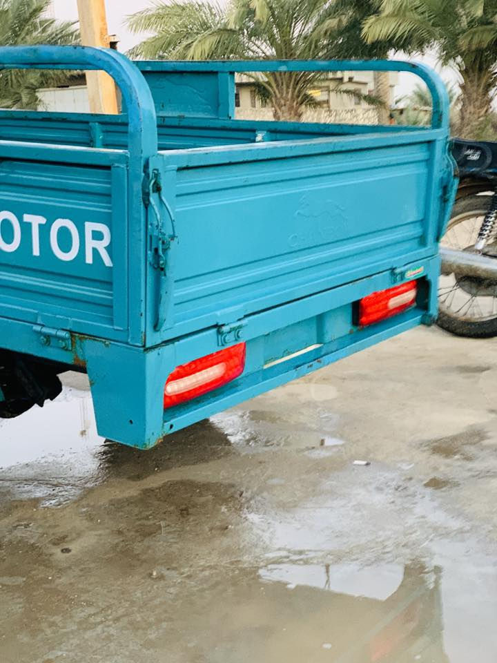 سلام عليكم ورحمة الله وبركاته ستوته واحد وعشرين اوراق مكينه بلادي برغي ما مفتوح بيه ستوته نضيفه حيل تخذاها ما تذب ربع عليه السعر 1700 وبيه مجال قليل 
مكاني الحمزه الغربي منطقه الخميسيه


**إذا كنت صاحب هذا الإعلان وتريد حذفه لأي سبب، رجاءا أرسل رسالة إلى الدعم الفني**