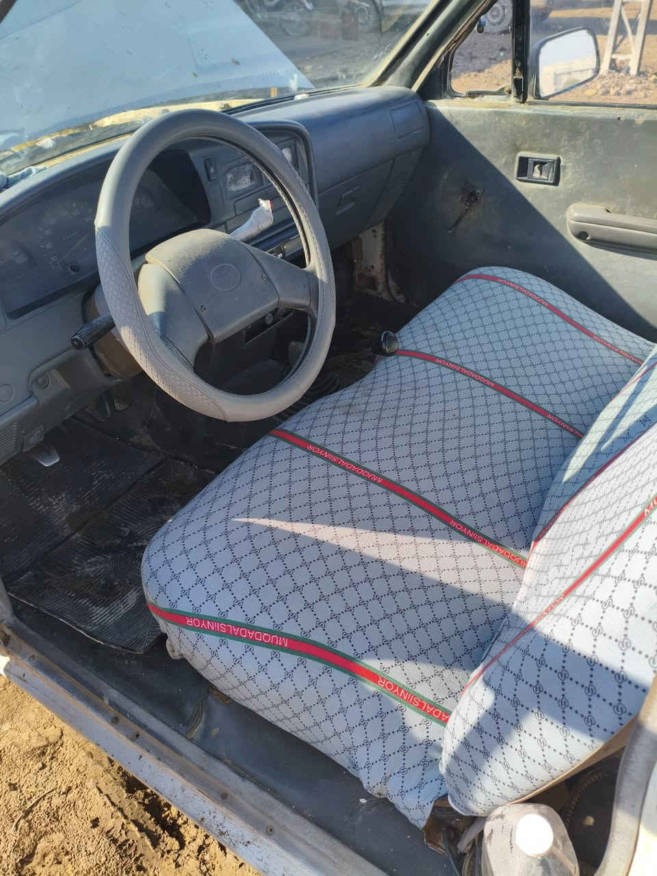 السلام عليكم ورحمه الله وبركاته 

تيوته للبيع 
مكينه كروسيده 

 تيوته موديل 1992
سعرها 38 وبين مجال بسيط 
مكان الديوانيه قضاء عفك 
اي استفسار خاص مفتوح 

اوو اتصال عل الرقم ***********
وبلخدمه
