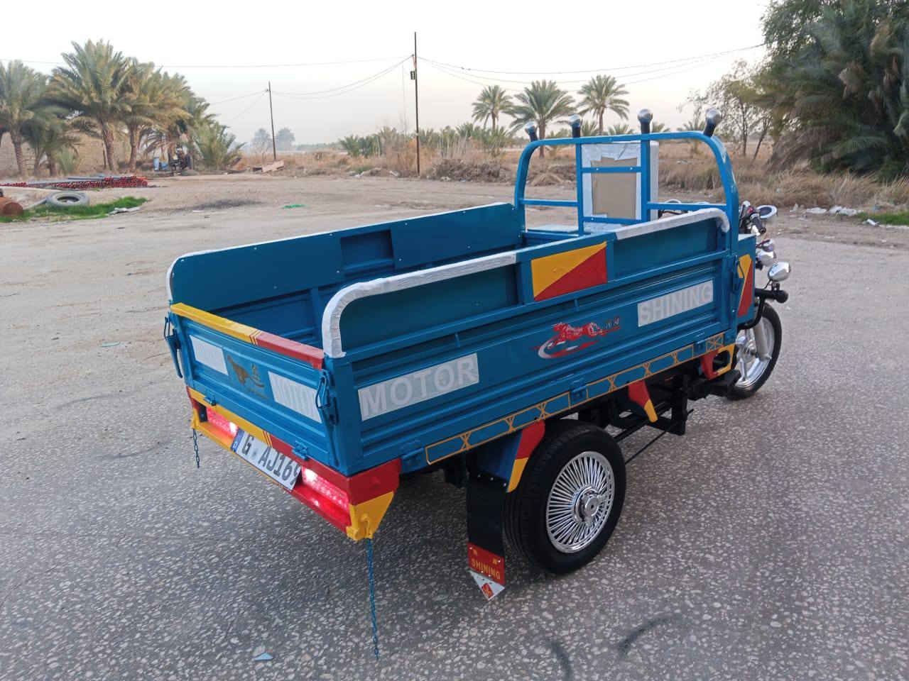 السلام عليكم توته للبيع موديل 19 ستوته حلوه وجاهزه كهرباء شغاله مقفوله شاصي ورقبه اوراق اصولي كان بابل الشوملي السعر 1400 وبيها مجال ***********
