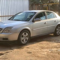 اوبل فكترا 2004 رقم اربيل دولي سنويه جديده السياره مكفوله من الضربه بس...