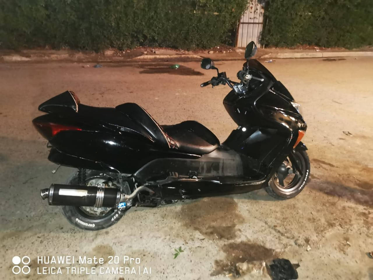 السلام عليكم
فورزه بصمه 08 دراجه حلوة و نضيفه شلعه و معدل دراجه تخبل مالجنايه  اني مكلف بالنشر 
هذا رقم صاحب الدراجه 
***********
