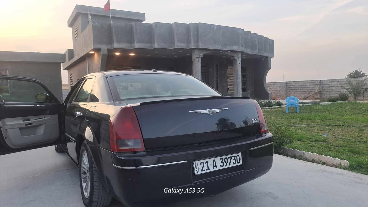 السلام عليكم
النوع : اوباما 
الموديل :2007
الرقم : سليمانيه ( تحويل مباشر ) 
🛑حادثهه جاملق أمامي 
وبيها تكحيل هلال الخلفي 
ولجاملق لأمامي بيه صبغ 
بدون قطرة معجون لسياره 
دواخل كلها سليمه 
* محرك : 3500
* سياره خير من الله كير محرك غرفه مرتبه 
*  حداديه 70‎%‎
العنوان : واسط 
 
باقي التفاصيل الاتصال ؏ الرقم 
***********
