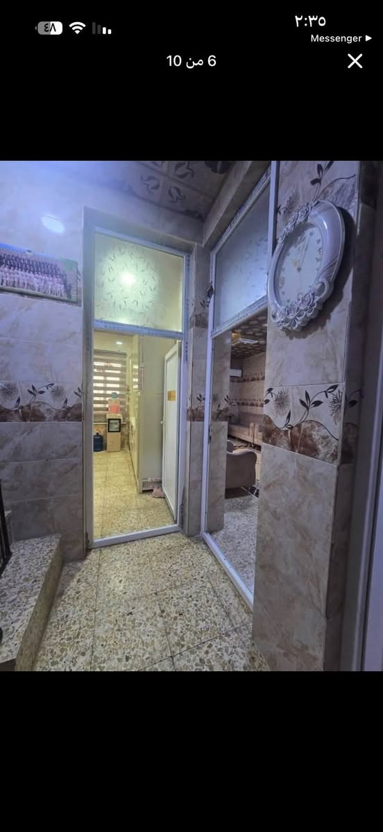 ( دار للبيع )
المساحه 100 متر  

طابو زراعي سند 25 

 طابق ونصف يصلح حسينية أو دار سكن 

كامل الخدمات مجاري ماء مولد ذهبي 
( شارع ٢٠ متر على ابواب تبليط  )

( يبعد كيلو متر  فقط عن الأمام  ) 

حي العباس نهاية الفرع الثالث الحولي الجديد 

السعر مناسب جدا للضروره 

 

***********
