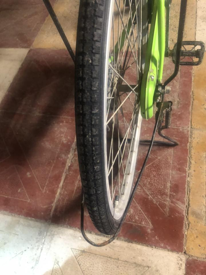 سلام عليكم بايسكل SAnToS  للبيع او المراوس حجم٢٤ فول مواصفات تكرمون وصخ ما غاسله لين اروح بي بس للمدرسة فقط وجاملغ الخلفي مكصوص وتاير الكدام بنجر فقط والبريكات شغالات موديل٢٠٢٥ والسعر ١٢٥ وبي مجال بسيط المكان الدبله مقابيل مدرسة الوركاء الابتدائية للبنات  الاستفسار ***********
