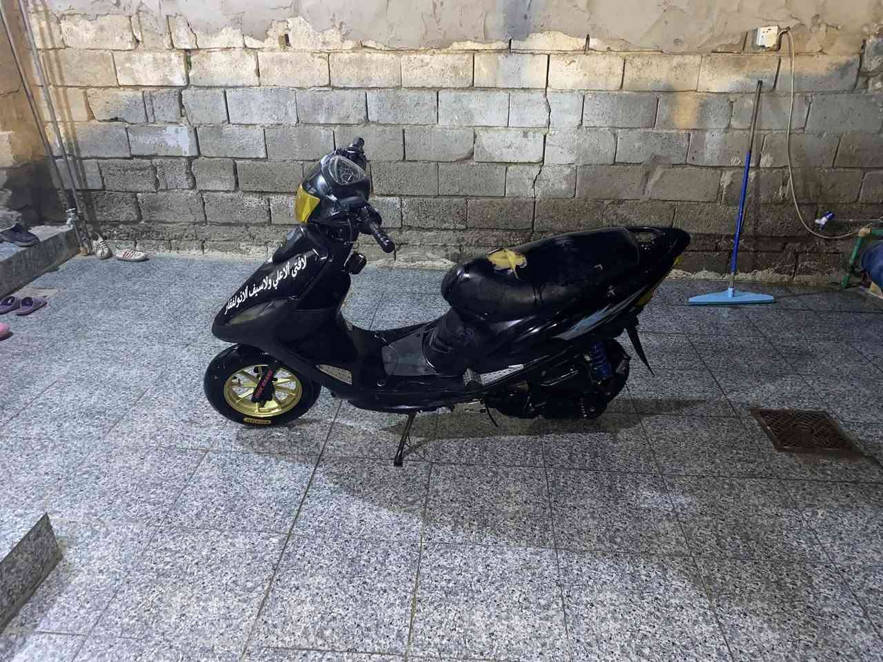 سلام عليكم دراجه ماكس ١٢٠للبيع ناقصه كلوب مال اشاير إماميه برغيه يده مال سكرتر وكعات مكانه فلوجه جبيل سعره ٤٥٠بيه مجال شي قاليل رقم الهاتف  ***********
