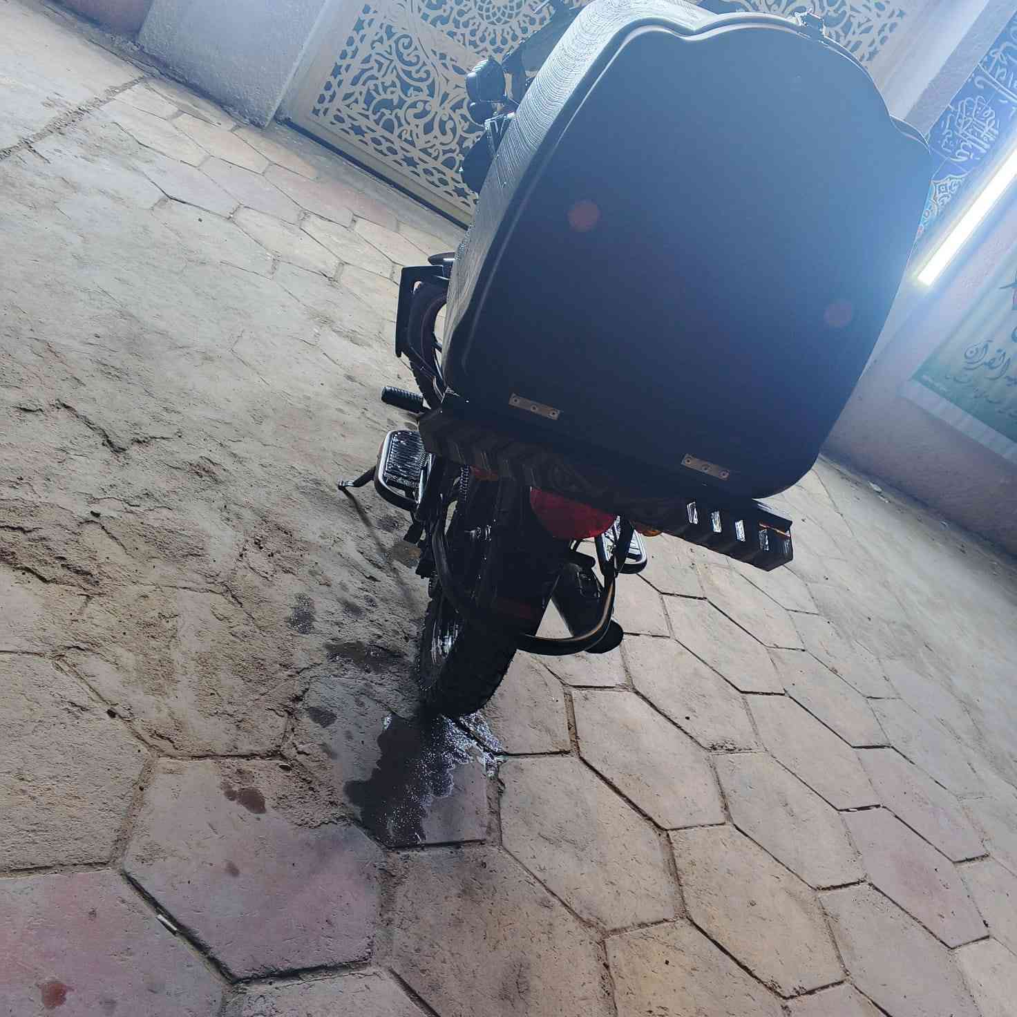 السلام عليكم دايوان نفخ 22 للبيع الدراجه اي نقس مابيه مكفوله من النقص من التاير للتاير الدراجه شلعه معدل مكينه 200cc الاوراق ضاعن مني اكفل سرقه وعشاير ودوله السعر 1150 وبيه مجال للشراي العنوان بغداد البياع ***********
