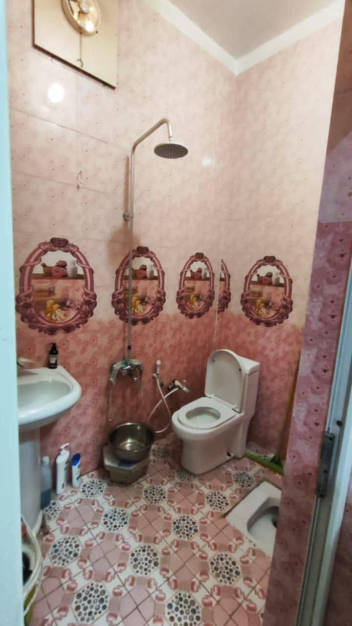 بيت ١٠٠ متر مربع طابقين وسقيفه للطابق الثالث بلد السيد قرب اسواق الحساوي
سعر ٨٨ بي مجال
باقي تفاصيل بالصور
طابو زراعي 

للتواصل خاص ***********
#البصرة #البصره #عقارات
