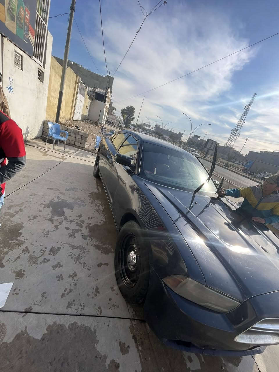 سلام عليكم جارجر موديل ١٢ للبيع أربيل بسمي تحويل ثاني يوم كير محرك اكسل صدر امامي خلفي كله جديد منضومه تبريد منضومه زنون سياره كل نقص مابيها وعليها منضومه غاز سعرها ١٣٥ وبيها مجال قليل ***********
