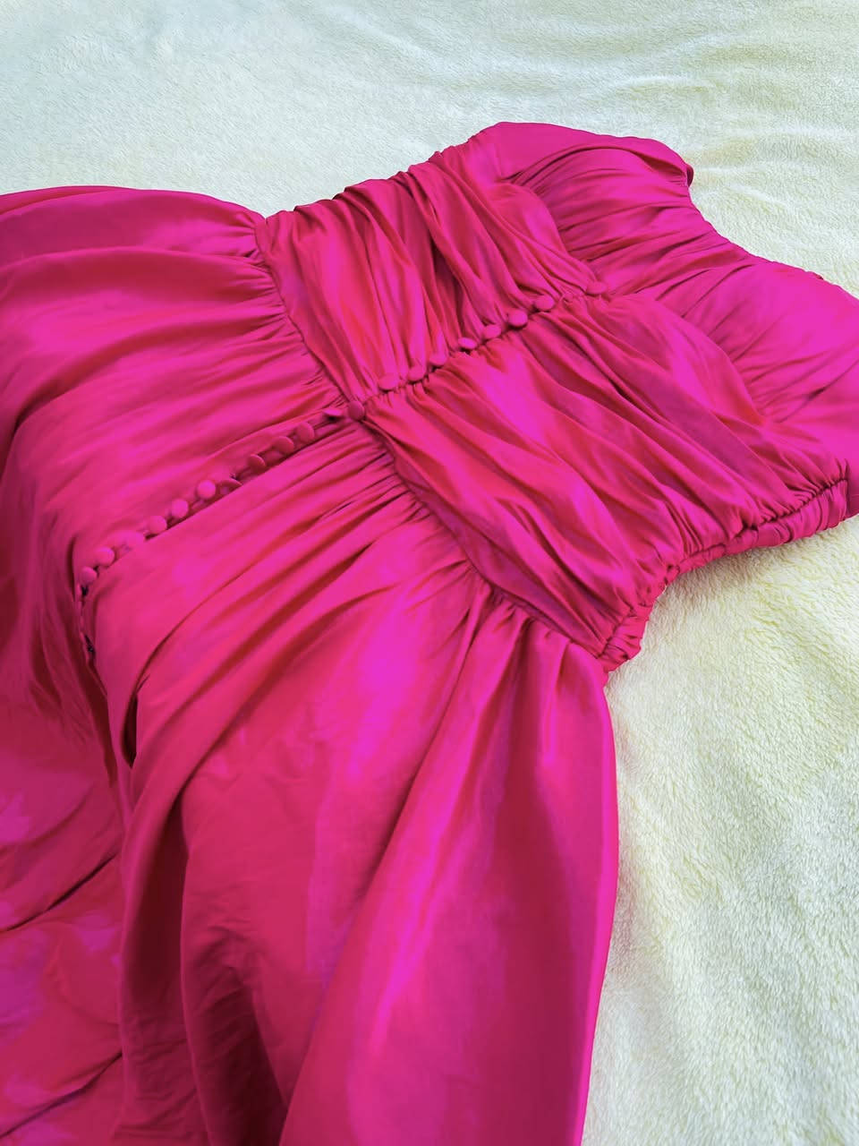 هلاو بنات
هذا الفستان اخذته وطلع كبير عليه سعره٥٠ واكو توصيل لكل محافضات العراق يلبس الاوزان ل٧٠و٨٠


**إذا كنت صاحب هذا الإعلان وتريد حذفه لأي سبب، رجاءا أرسل رسالة إلى الدعم الفني**