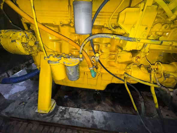 السلام عليكم اخوان 
سكانيه بم ونوزل سته
جنريتر 400 كيفي 
شاصي عمل بغداد 
راديتر كلر نظاف 
بيه بخار وگازكت ينفس
السعر 60 وبيه مجال لشراي 
الاتصال ***********
العنوان النجف الاشرف
