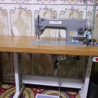 مكينه خياطه للبيع السعر 350 وبيهه مجال مستعجللل رقم لهاتف 07703663806