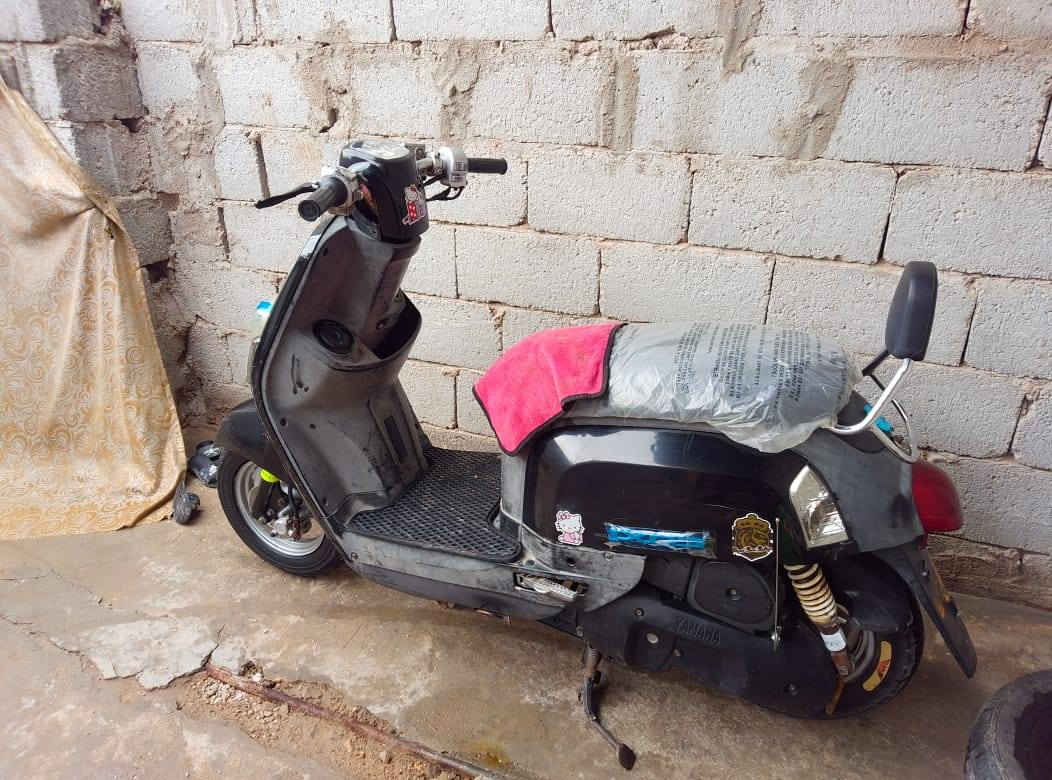 سلام عليكم بوليس نوزل للبيع مديل 2007مامفتوحه دراجه خير من الله عله فيس مامتواجد فقط رقم ***********
