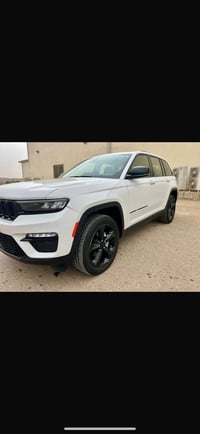 جيب 5 راكب  الموديل : 2023 . (وارد امريكي) .  المحرك : (3600)v6. العدا...