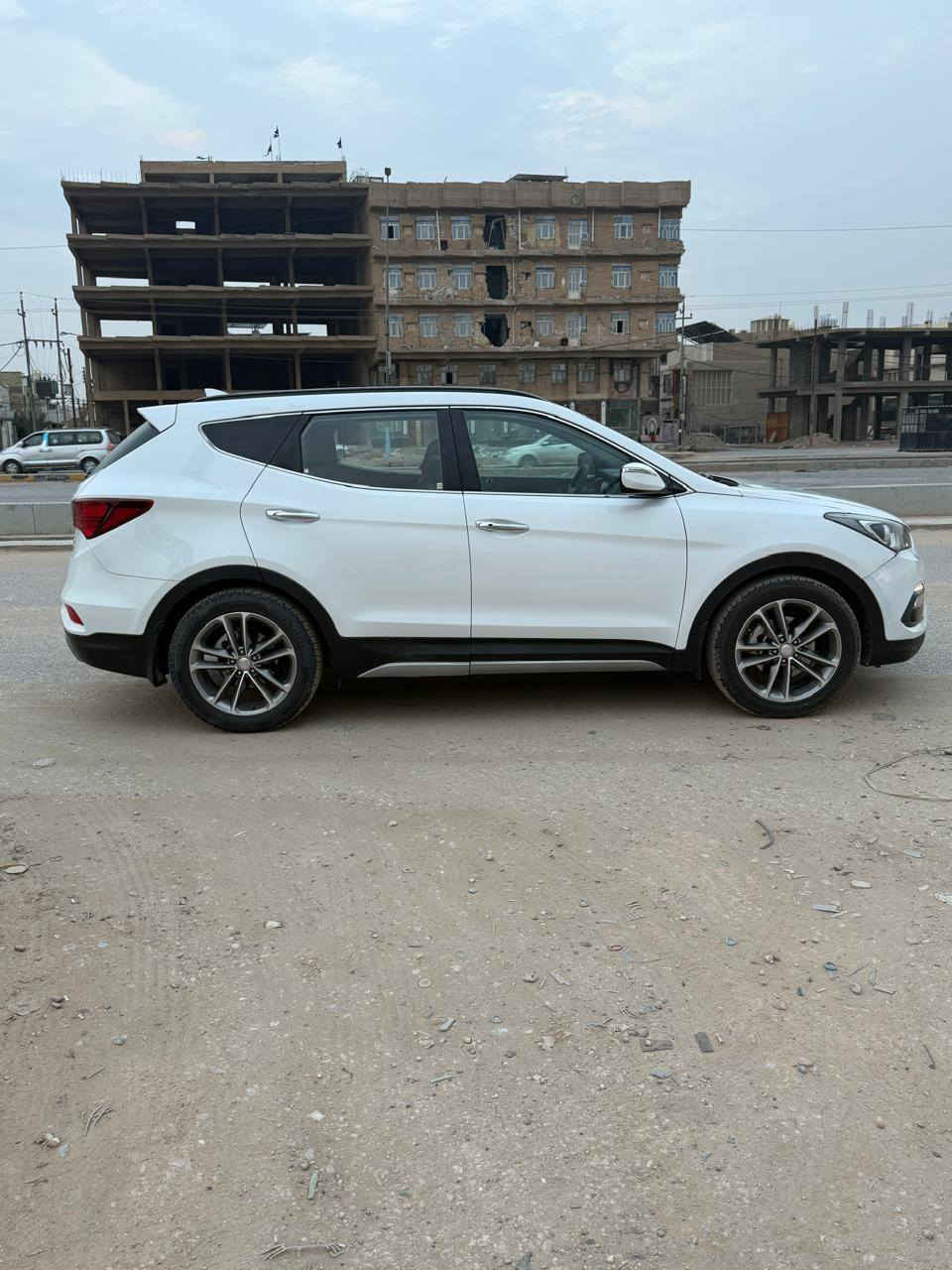 سنتافي مديل 17 وارد امريكي مكينه 4 جي تي اي
مكاني نجف ***********
سعر 167
