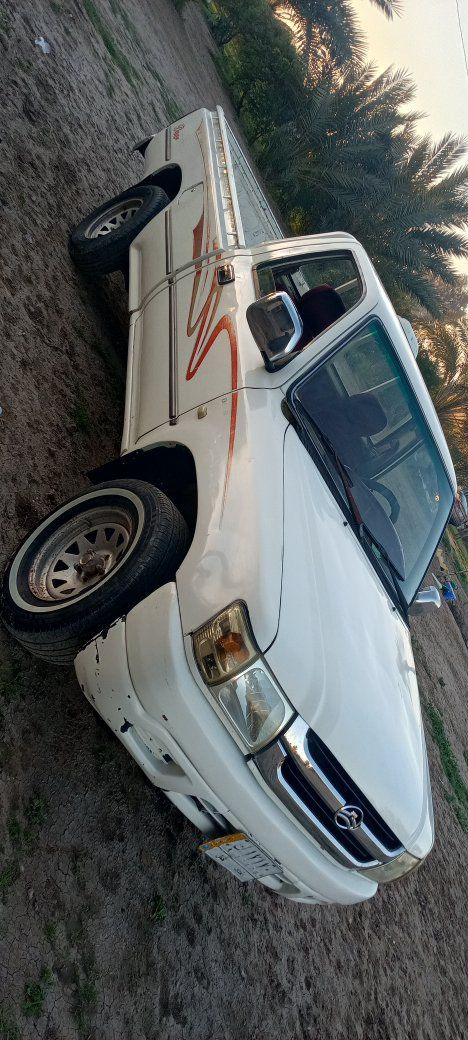 السلام عليكم بيكم دير تك قماره بغداد بسمي موديل 2006 كير محرك جديد تحم تاير جديد صدر جديد سياره جاهزه ***********
