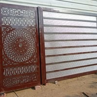 للبيع باب سلايت جديد عرضها ٣مترات الارتفاع ١٨٠ مع كامل ملحقاته السعر ٣...