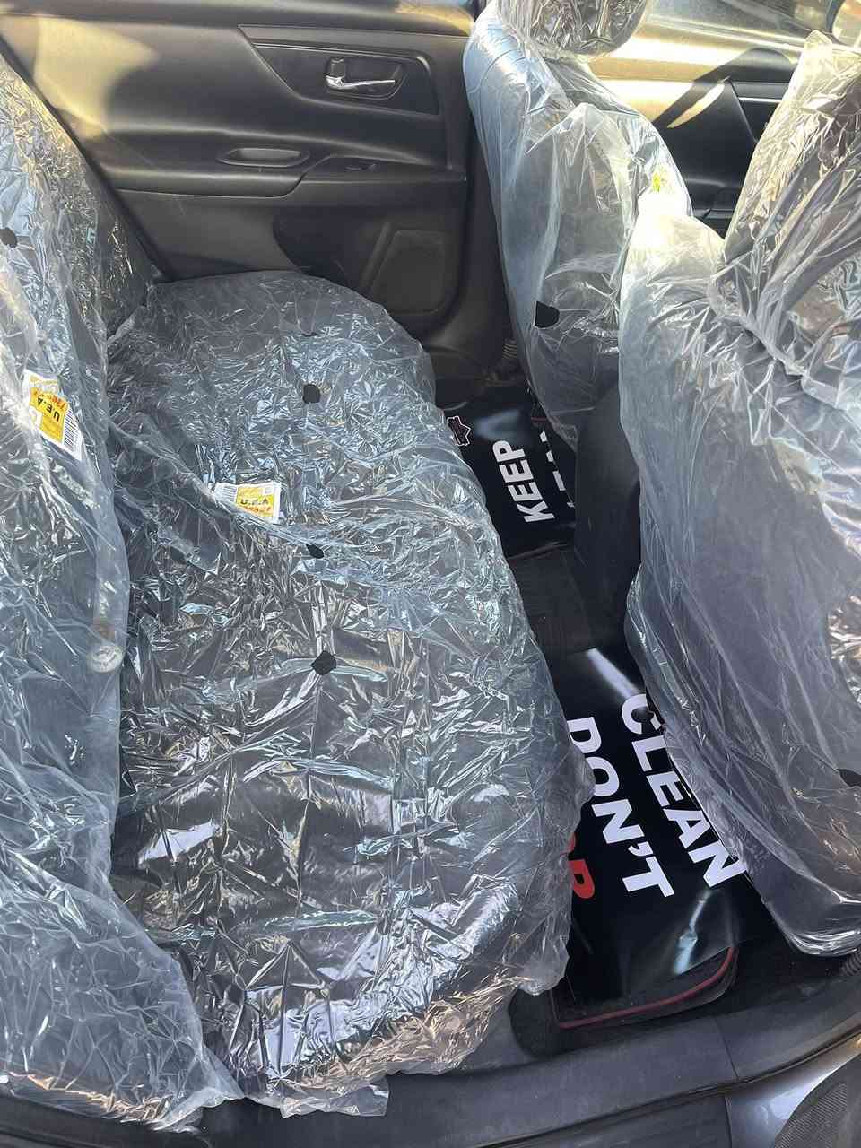 سلام عليكم
... نيسان التيما  2017 

بصمة  كشن كهرباء .. ... 

حادثها 3 قطع كلير قطعه صبغ 

ماشية 100 ميل 

كير ومحرك كفالة

السيارة تبريد وتدفئه 

سعر109 بيها مجال  للمشتري 

مكانها موصل 

***********
