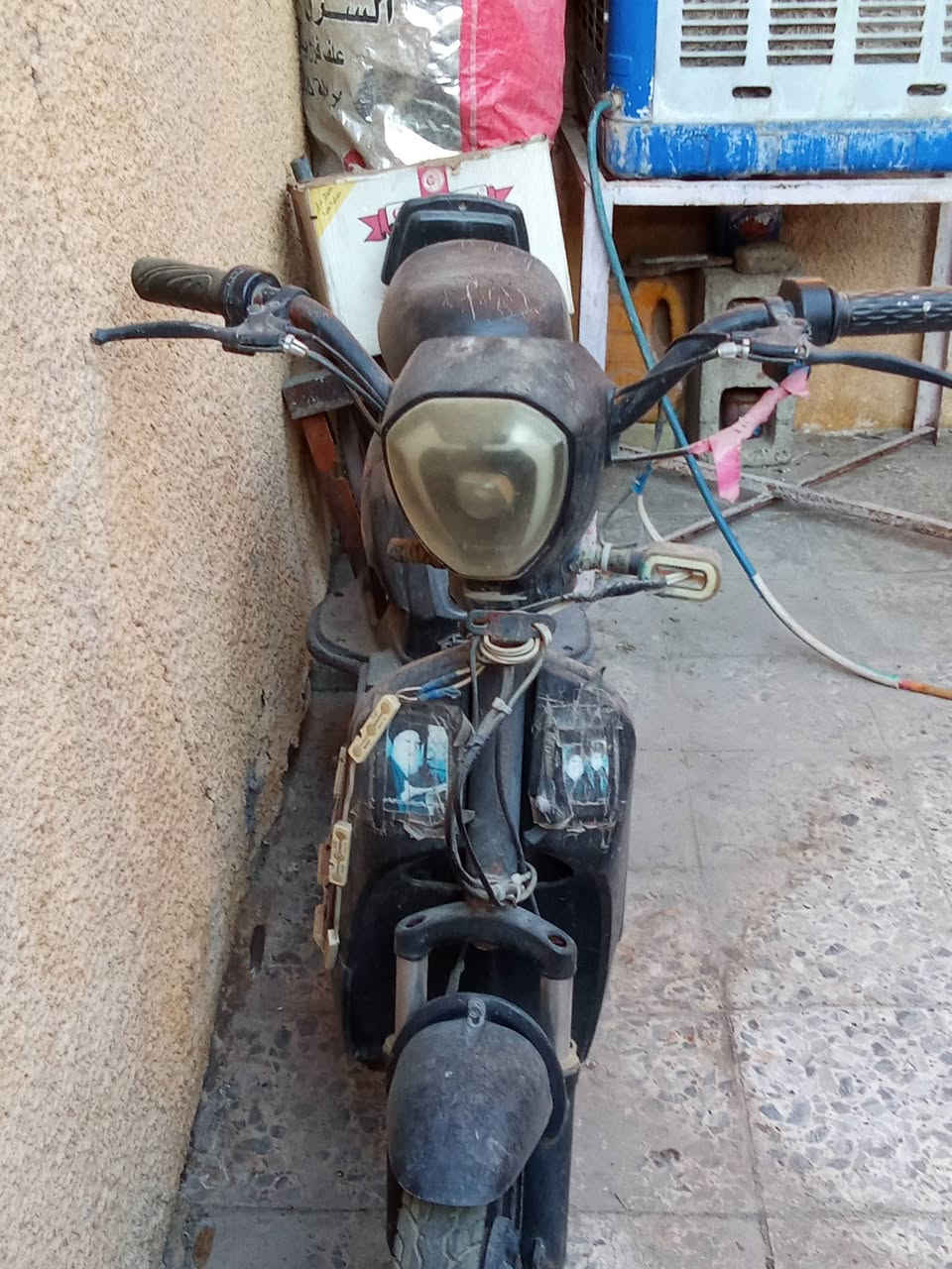 دراجة البيع 100الف وبية مجال البطارية منتهية
***********
