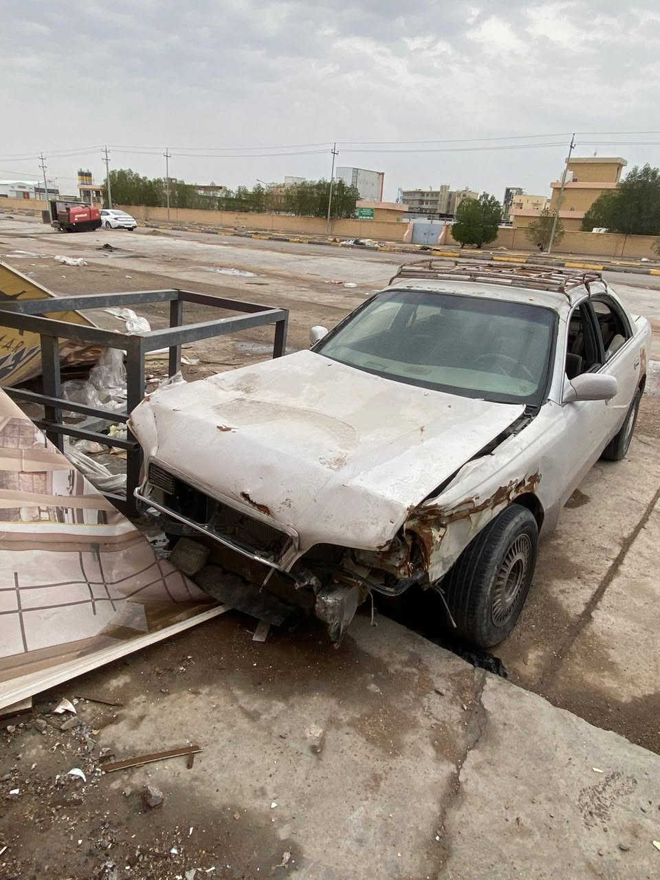 سلام عليكم ماجسته مديل 1991سيار
بيه دعمه بل دعاميه سياره شغاله اصوليه كفاله من نقل وكص وصوليات مكينا 300 الف كير كارتون تبريد شغل  حداديه 
 زينه سعر 20 مكان البصره ترهم مراوس 
***********
