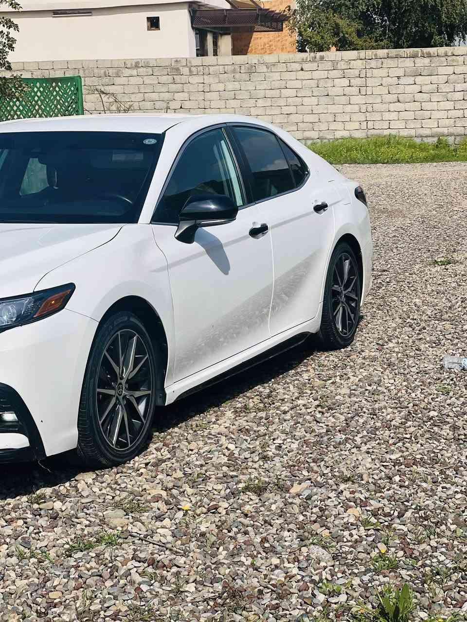 السلام عليكم كامري موديل 2023SE
رقم أربيل شرط التحويل 

كير ومحرك شرط ماشيه 40

______________________

مواصفات SE

كشانه جلد 

شاشه XSE

دوسات .

5 ويل كب 

مانع انزلاق 

3 مودات قياده 

بلجكتورات 

_________________

السياره بيه قطه وحده جاملغ 

بدون دواخل 

بيه مكان واحد بارد 

__________________

مكان السياره القياره قريه الحاج علي 

للستفسار الاتصال علئ الرقم ***********
