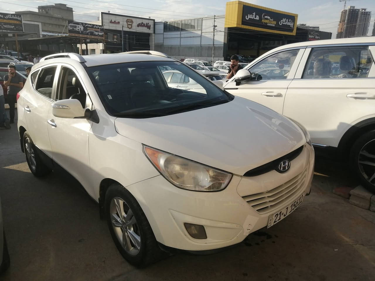 توسان 13 امريكي . محرك 2400 مفتوح شرط شركه 
السونار موجود بصور السعر 135وبيها مجال 
مكانها ناحية يثرب ***********
