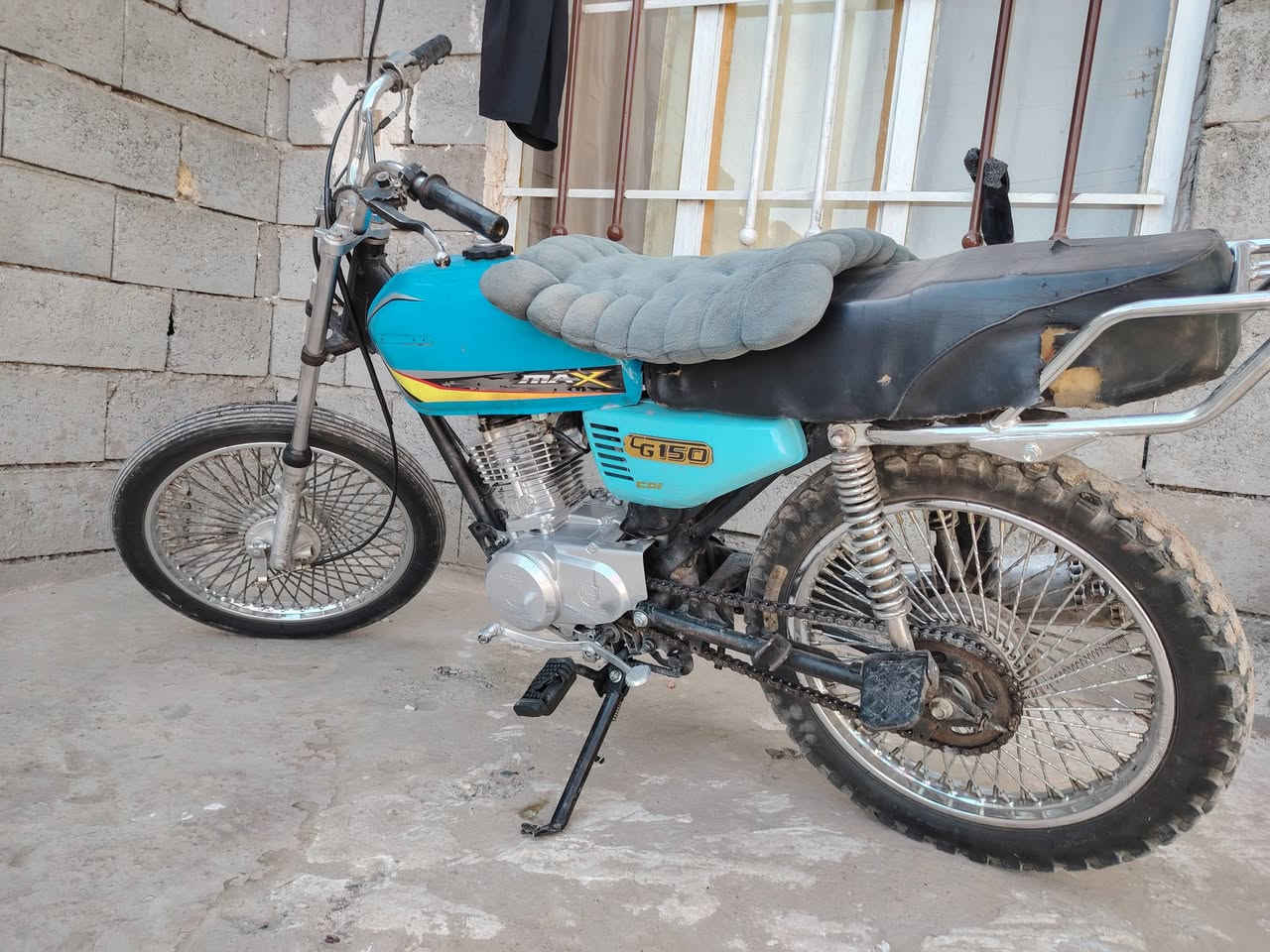 دراجه 4كير للبيع السعر 175قفل
***********
