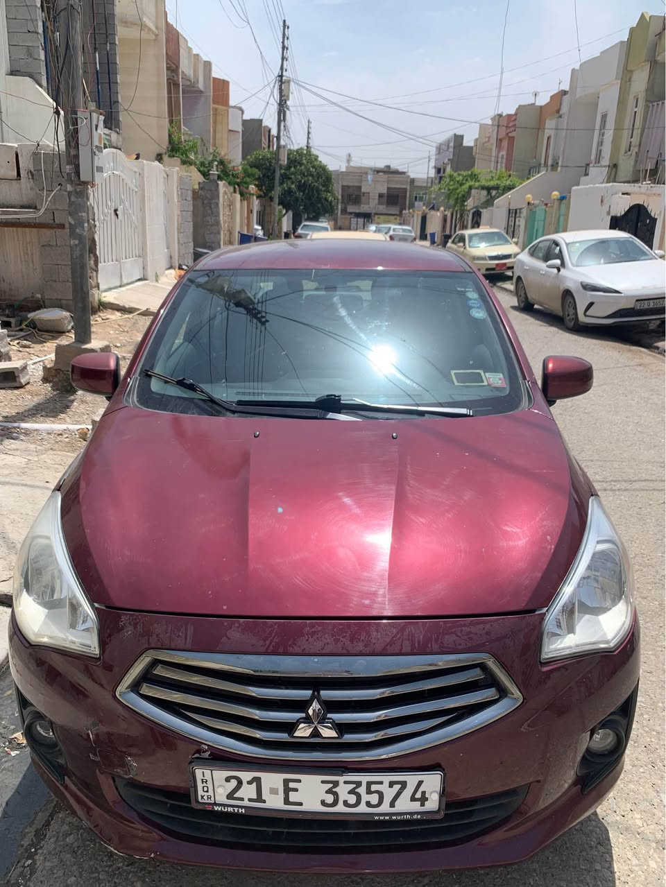 میراج ٢٠١٩ بۆ فرۆشتن نرخ=٨٠$مەجال 
سەیارەکە سەنەوی و هەزە و  رەقەمی نوێیە تەبریدە جام کارەباییە خاوێنە یەک دینار مەسرەفی تێدانییە بەنزین زۆر کەم سەرف دەکات دوو پارچەی بۆیاخە بۆنیت و چاملغی لای سەکن بێ ژۆرێ بێ ئێرباگ گێر و مەکینە و بەردی گزۆزیش بەشەرتە بۆ زانیاری زیاتر ***********📞 أربيل, العراق
