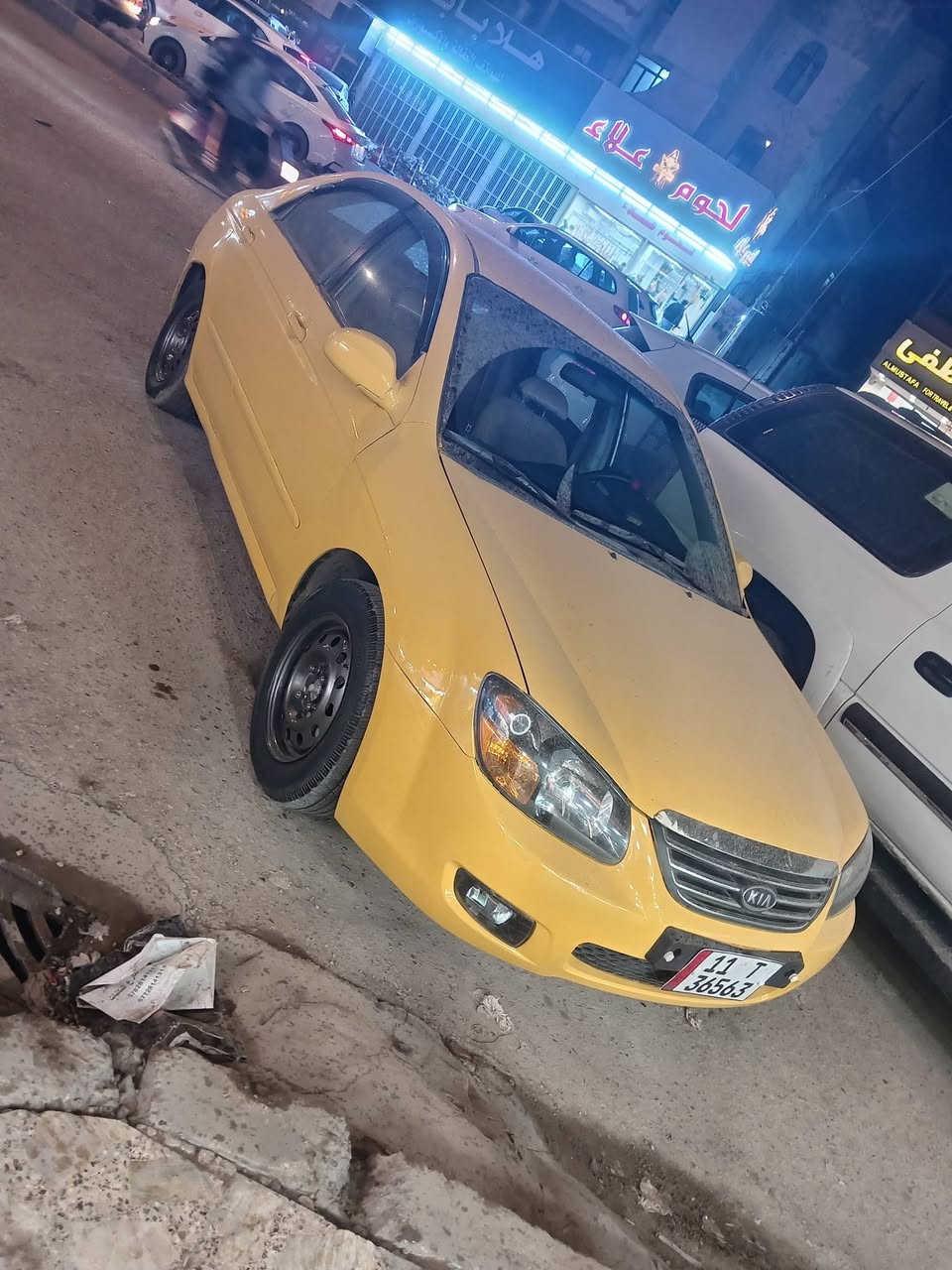 السلام عليكم سبكترا موديل ٧ حادثه جاملغ وبنيد سعره ٧٣ وبيه مجال قليل بابل شارع ٦٠ قرب جسر الطهمازيه موبايل ***********
