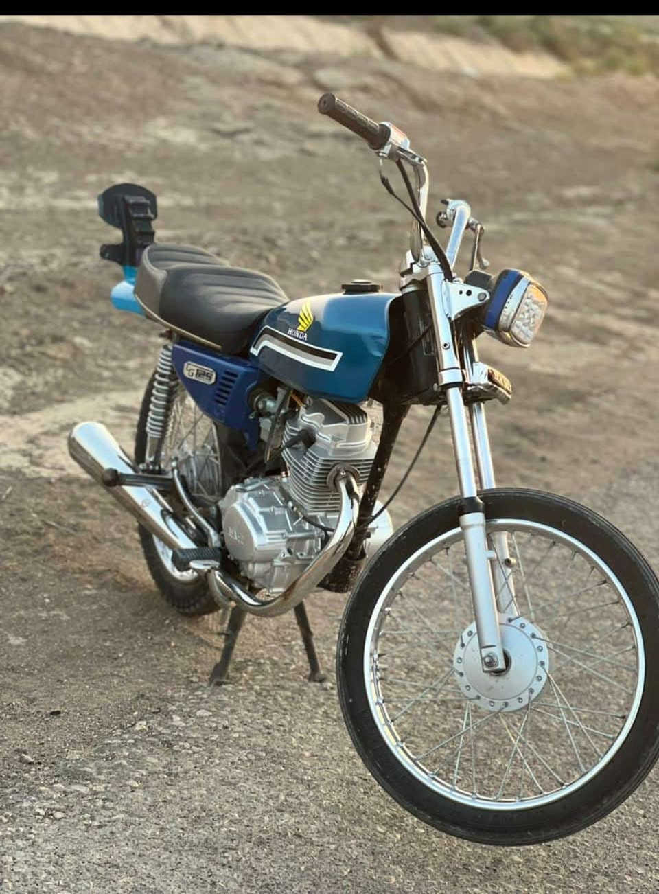 نامه 2024 غراض كله 2025 
 سعر 550  المكان ديوانيه عفك
كلك كلك وياه ورقه رقم شاصي مكفوله من كلشي


**إذا كنت صاحب هذا الإعلان وتريد حذفه لأي سبب، رجاءا أرسل رسالة إلى الدعم الفني**