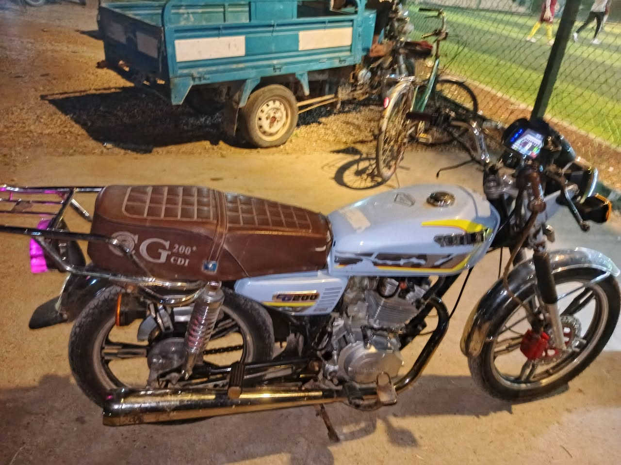 يلا عمي وين الشراية دراجة سافان 2024 نضيفة ومرتبة مافتوحة كلك موجودة بليتة اكاتبك من السرقة دراجة نشطة وحلوة.
السعر.تصل علية وشلع عيوني *********** الدراجة كدامكم حلوة ونضيفة
