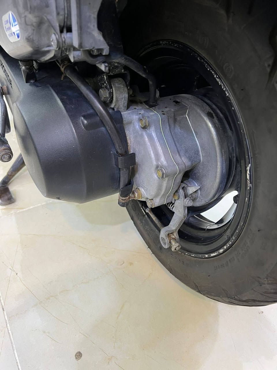 السلام عليكم دراجه سبيسي ياباني للبيع مكينه مفتوحه رايمر كهربائيات كله شغاله سلف هندر كله شغال قفل ستيرن قفل جنطة كله شغال مابيه أي نقص للستفسار اتصال على رقم هاتف فقط *********** مكان كوت خاجيه شارع ٤٠
