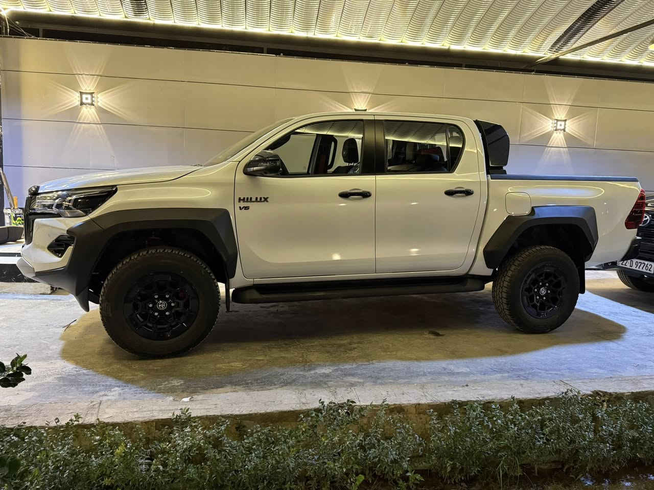 هايلوكس GR ساز زيرو موديل 2024 رقم أربيل 6 سلندر فول مواصفات سعرها 460

الشراي يتصل ويدلل واذا مراوس عادي اراوس حسب القناعه 

مكان بغداد الدوره

***********
***********
***********
***********
