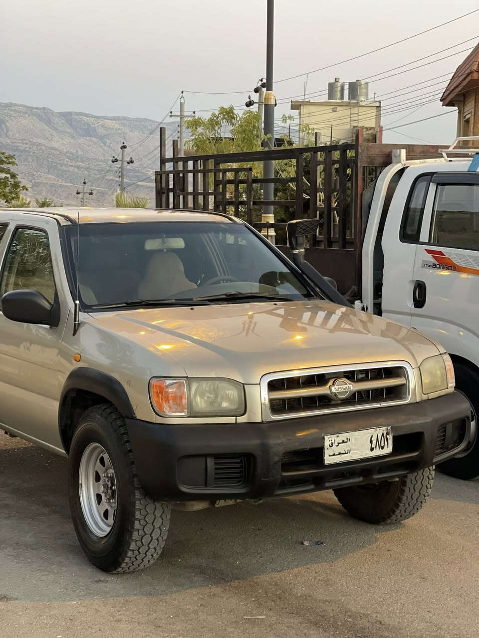 نیسان پاس پاندەر مۆدێل2000سەیارەکە ئاڕمی ئاسایشی هەیە  دەبڵ ئەکس چوارجام کارەبا گێڕ عادیە سەیارەکە تەبرید سارد و گەرم لە جێا  گێڕ و مەکینە و تەقەو ڕەقەو  دەعموو لێدراو بۆیاخ و دەبڵ ئەکسلی  بەشەرت چوار تایەی لۆکی لەژێرایە یەک دینار مەسرەفی نیە51$ شوێن دەربەندیخان *********** ئەدمین❤️❤️

