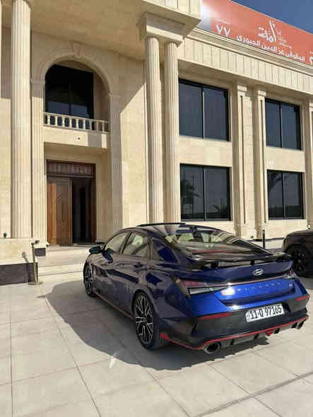 ‎السلام عليكم ورحمه الله وبركاته 

للـي يدور سريع ورخـيص ونضيف يمكن هاي أنضف وحدة بهل سعر💙.

‎❤️‍🔥الوحش الكوري❤️‍🔥

💙Hyundai Elentra N 2023💙
🩵 بيـــع فقط بدون مراوس 🩵.
مواصفات الـ N المعـروفة:
‎محرك 2000 تيربو 
‎فتحه سقف 
‎تحكمات ستيرن 
‎❤️‍🔥كشنات ريكارو حضن مختومة N
‎علامه N ضوئيه
‎بصمة
‎شاشه متصلة 
‎خمس انضمه قياده 
‎ايكو 
‎نورمل 
‎سبورت 
‎وال N سبورت بلاس 
‎والدكمه ال BOG تزيد 20 حصان لمده 20 ثانيه 289 حصان 
‎.السياره ماشيه 27 الف مايل حقيقي بدون اي تلاعب بالعداد 

‎لون الازرق او الچويتي المميز 💙
‎وقبل ١٠ ايام طلعت من مركز البولش يعني السيارة بدون قطرة مصرف شغل واطلع وين متريد❤️‍🔥.

‎صور الحادث مرفقه بالمنشور السياره اي ضربه بالبچم او بداخل البچم مابيها
‎ (قطعتين صبغ + بابتين بارد 
‎كلش بسيط فقطططط) 

السعر ‼️ علق بتم يجيك السعر بالخاص ‼️

‎للاستفسار:
‎*********** واتساب + اتصال
‎مكان السياره بغداد العامرية
