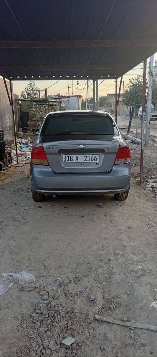 السلام عليكم
للبيع سيارة اڤيو موديل 2006 رقم بابل انكليزي
السيارة كير اوتماتيك
تبريد ثلج
السيارة بسمي سنوية جديدة وهزة جديد
***********
