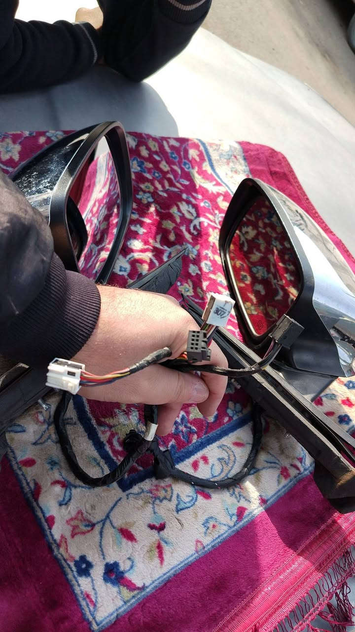 مريات جانبيه فول اشاره نقط عميه نيكل كرتات هم وياه سعر ٤٥٠ الف عنوان موصل صناعة الكرامه *********** *********** توصيل جميع المحافظات
