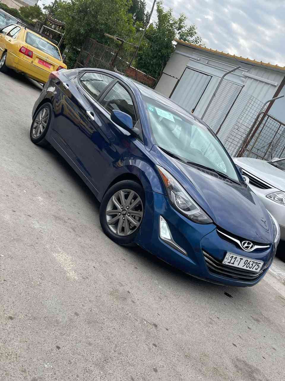 هونداي النترة موديل 2016وارد امريكي حادثهة دعامية وبارد مقدمة البنيد بدون اي دواخل لا لغد لا شاصي لا ايرباك لا صبغ كلهة ليبل واحد 

السيارة بس حادث امريكة مابيهة اي حادث بلعراق جديدة

السعر 114 للاتصال ***********

محرك 2000 دوش بلادي ممفتوح
كير اوتماتيك مكفول
تريد شغال
صدر جديد تخم تاير 
ماشية ١٠٥

رقم بغداد بسمي صور الحادث بلمنشور
