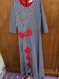 فساتين للبيع الرقم للتواصل عل واتساب،07737957289