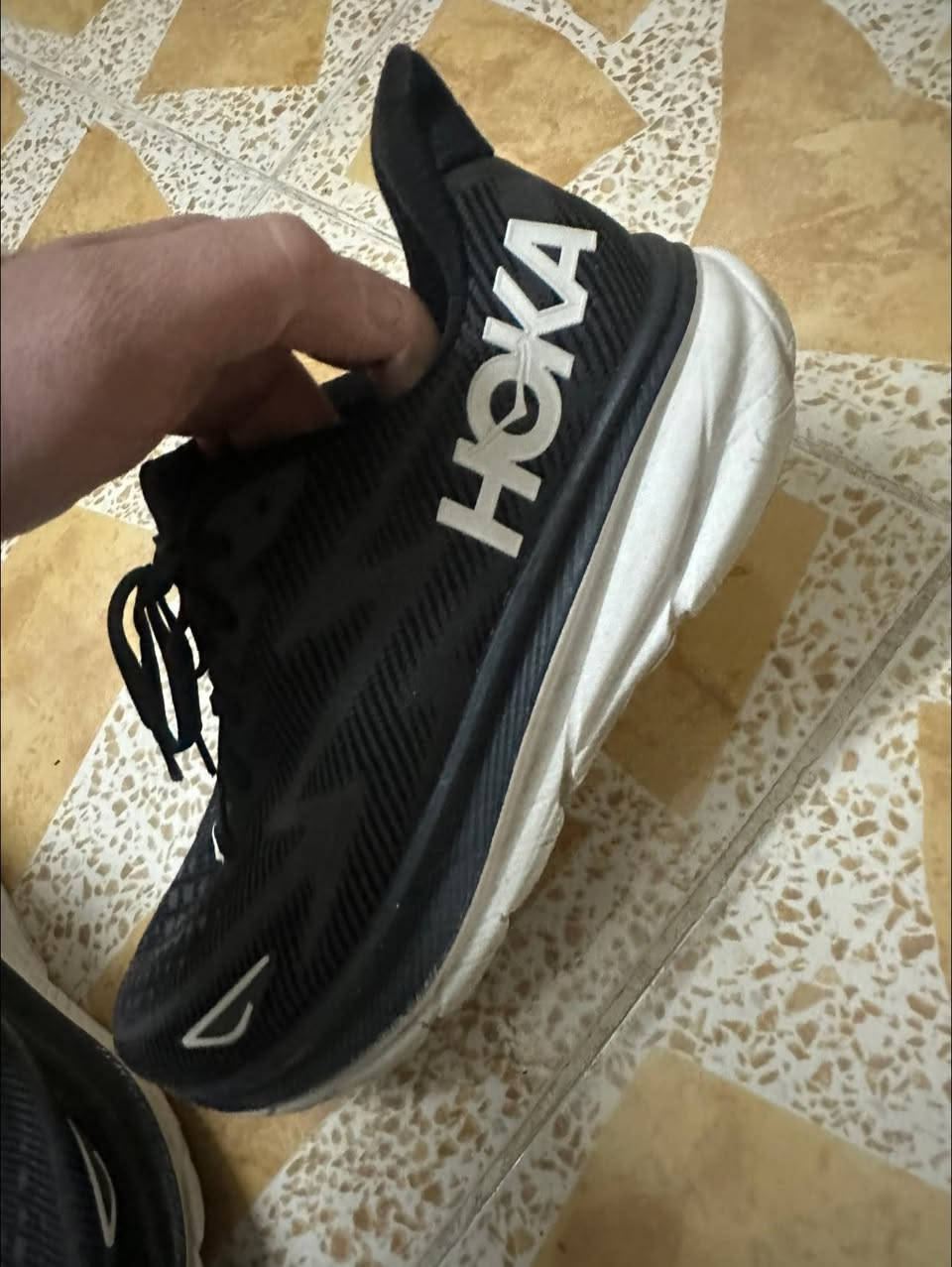 هوكا  قياس 48 طول القدم 32 سانتيم نظافه جيد جدا السعر مع التوصيل 30 الف دينار


**إذا كنت صاحب هذا الإعلان وتريد حذفه لأي سبب، رجاءا أرسل رسالة إلى الدعم الفني**