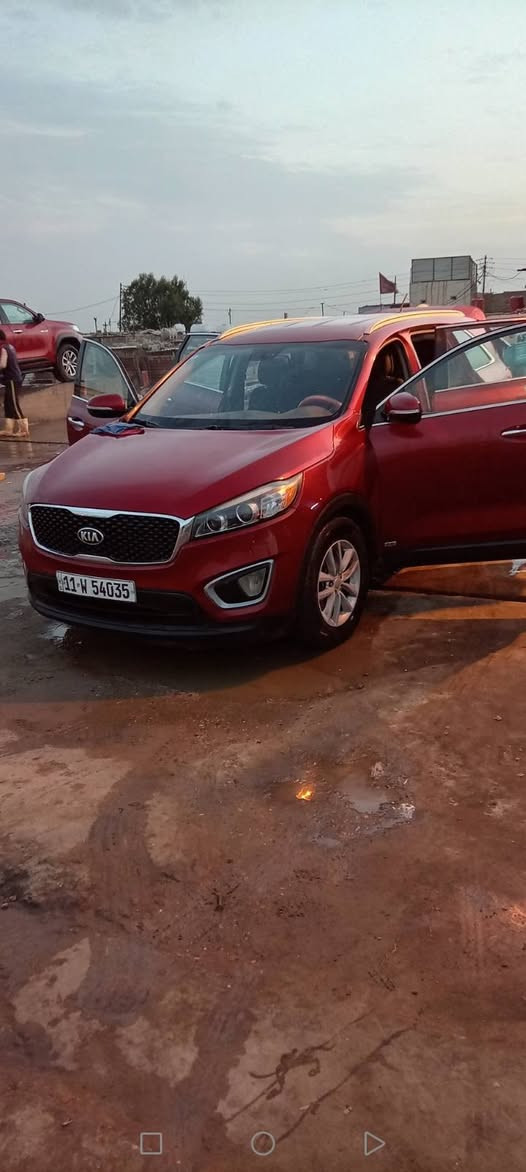 سورنتو للبيع موديل ٢٠١٦ وارد أمريكي الحادث باب السايق والوراء صبغ فقط مو تبديل وبيهه بارد الباب الخلفي موضح بالصوره مكينه ٦ سلندر رقم بغداد باسمي السعر ١٥٥ وبيهه مجال العنوان بغداد مدينه الصدر رقم موبايل ***********
