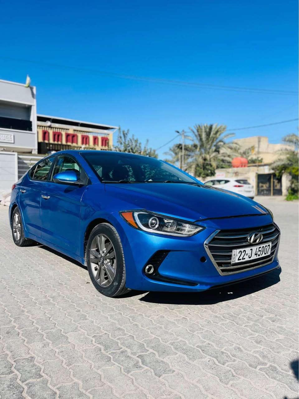 السلام عليكم للبيع النترا موديل 2017 وارد امريكي رقم اربيل دولي سنويه لل 28 تحويل او وكاله شوكت متريد موصفات  SE دواخل لونين تحكم ستيرن شاشه كامره مثبت سرعه كروز محرك 2000 دوش مامفتوح سياره جديده كلش وجاهزه للاخير محرك كير حداده تبريد تدفئه تخم تاير ماكو اي نقص السياره حادثهه من امريكا مدكر ايمن وبتب وبلعراق نصبغت حزام اثر شخوط مابيهه اي ضربه داخليه  باقي السياره مابي شي وترايك وين متريد السعر 104 وهاذا رقم صاحبهه مكاني بصره *********** البصرة, العراق
