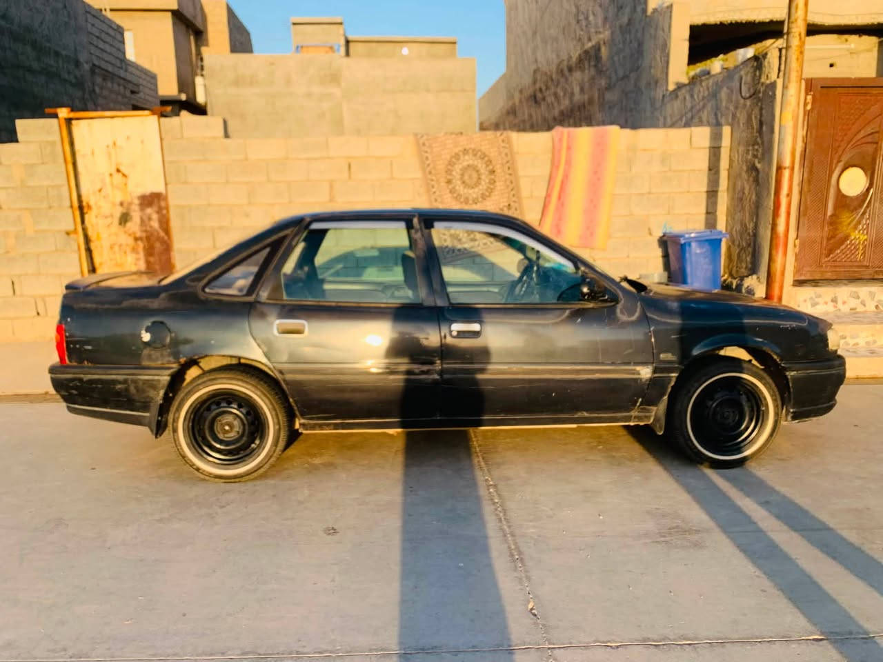 فكتره لبيع موديل 1991 رقم كركوك مشروع وطني دوالي  بسمي حجم 20 فول. كله شقاله كهربائية تايرات أربعه جدد خط ابيضّ مكان السياره كركوك واحد حزيران رقم الهاتف ***********
