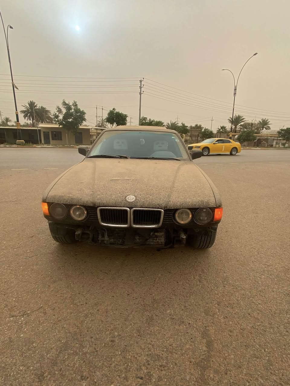 السلام عليكم 730V8لسيارة بدون صبغه وضربه تخم تاير حداديه ٨٠ كلشي تبريد قايش وغار لسيارة مثل متشوفون بيه جراد وكله بليش يروح داخله مقبول 
مكينه بيه دخان اول مشتغل كيره نشط 
سنويه ل٢٠٢٩شرط تحويل السعر 38 وبيه مجال قليل 
***********
