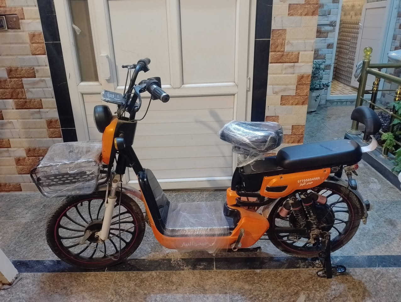 سلام عليكم 
باسكل شحن للبيع فقط بطاريات تعبانه سعر 180 وبي مجال
مكان كربلاء 
***********
