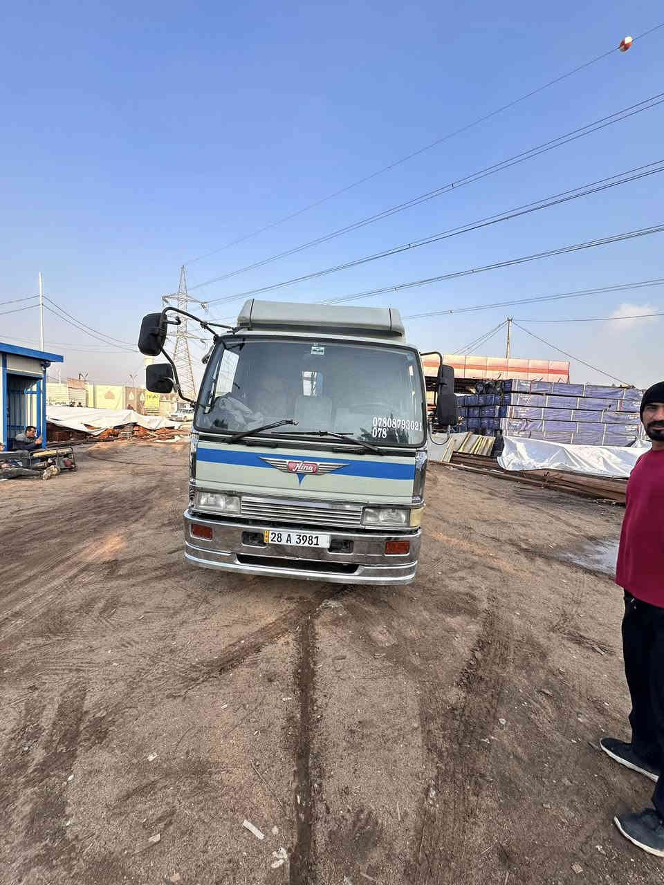 للبيع هينو انكر كرين اصل مكينه كير حداديه بلادي 80 رقم انكليزي بسمي سنويه 30 سلايتين موديل 95 اصل￼ نجف *********** مكينه كير حداديه مكفوله الي يسأل ع السعر يتصل ويدلل الشراي
