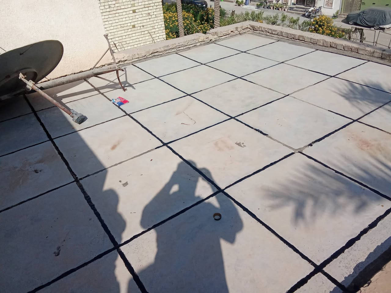 سلام عليكم مستعدون لتطبيك صطوح واعادة الماستك بانسب الأسعار الاتصال على رقم ***********
