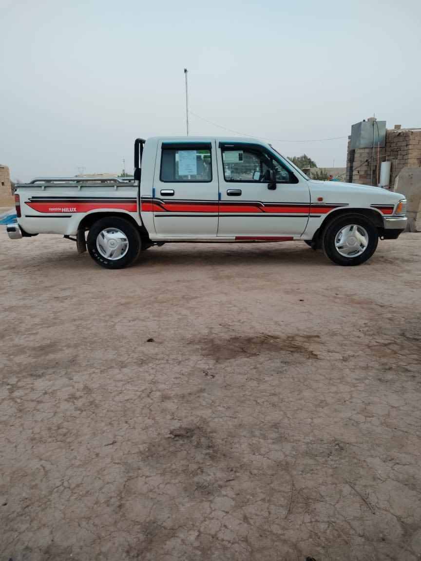 السلام عليكم  بيكم 90 رقم بغداد  انكليزي بأسمي  تحويل  ثاني  يوم  السعر 62 وبيها مجال حك الجيه السيار حلوه وخير من الله ***********
