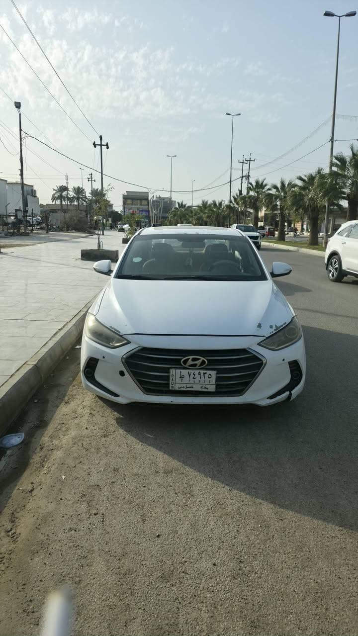 الانترا 2017 للبيع خليجي مكفوله بيهه ربع الجاملغ بارد
وهذا التقشير بالبنيد خفيف 

تخم تاير جديد تبريد ثلج رقم بغداد بسمي السعر 135 وبيهه مجال
***********
