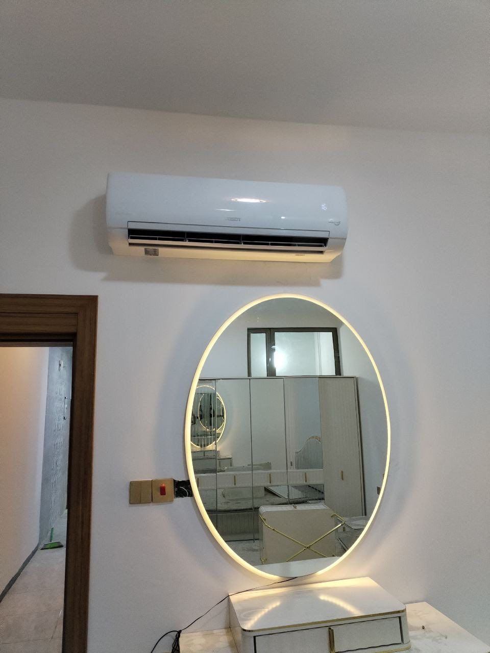 🚨 الصيف وصل… وسبلتك يحتاج شغل يبرد عدل مو ترقيع! ❄️🔥

📞 ***********

إذا تريد تنصيب مرتب + تبريد قوي + شغل يدوم سنين
فإنت بالمكان الصح 👌

━━━━━━━━━━━━━━

🌸 فرح للتبريد والتكييف 🌸

خبرة • دقة • نظافة • التزام بالوقت 💯

━━━━━━━━━━━━━━

❌ مو كل فني يعرف ينصب سبلت صح
الغلط البسيط بالبداية يسبب:

• ضعف تبريد
• صرف كهرباء عالي
• تهريب غاز
• صوت مزعج
• أعطال متكررة

إحنا نشتغل على الأصول ✔️
حتى ترتاح من أول مرة وما تخسر فلوسك مرتين 💪

━━━━━━━━━━━━━━

🔧 خدماتنا تشمل:

✔️ تنصيب جميع أنواع السبالت
(انفيرتر – هايبرد – عادي)

✔️ صيانة ومعالجة الأعطال

✔️ تنظيف وتعقيم احترافي

✔️ سحب وشحن غاز مضبوط

✔️ كشف تهريب وتصليح فوري

✔️ تبديل كمبريسر ومراوح

✔️ إعادة تنصيب عند النقل

✔️ ترتيب أسلاك وسواقي بشكل مرتب وأنيق

✔️ فحص شامل قبل التسليم

━━━━━━━━━━━━━━

✨ شغل نظيف يفرق بالتبريد والشكل ✨

نهتم بأدق التفاصيل
ونشتغل وكأنه الشغل ببيتنا 🏠❄️

━━━━━━━━━━━━━━

🎁 عروض خاصة:

🔥 خصومات عند تنصيب أكثر من سبلت
🔥 أسعار مناسبة وجودة مضمونة

━━━━━━━━━━━━━━

💗 مبادرة إنسانية:

تنصيب وصيانة للعوائل المتعففة
بأسعار رمزية أو مجانًا حسب الحالة 🙏

━━━━━━━━━━━━━━

📍 مناطق العمل:

• بغداد — الكرخ والرصافة

━━━━━━━━━━━━━━

⏰ التزام كامل بالمواعيد
نوصل بوقت مضبوط بدون تأخير ⏳

━━━━━━━━━━━━━━

🔥 جرّب شغلنا مرة وحده…
وراح تعرف الفرق بنفسك ❄️

━━━━━━━━━━━━━━

📞 للحجز والاستفسار:

***********

📱 اتصال + واتساب

━━━━━━━━━━━━━━

🌟 فرح للتبريد 🌟
شغلنا يحچي عنا… والثقة من الزبون تبقى 🤍
