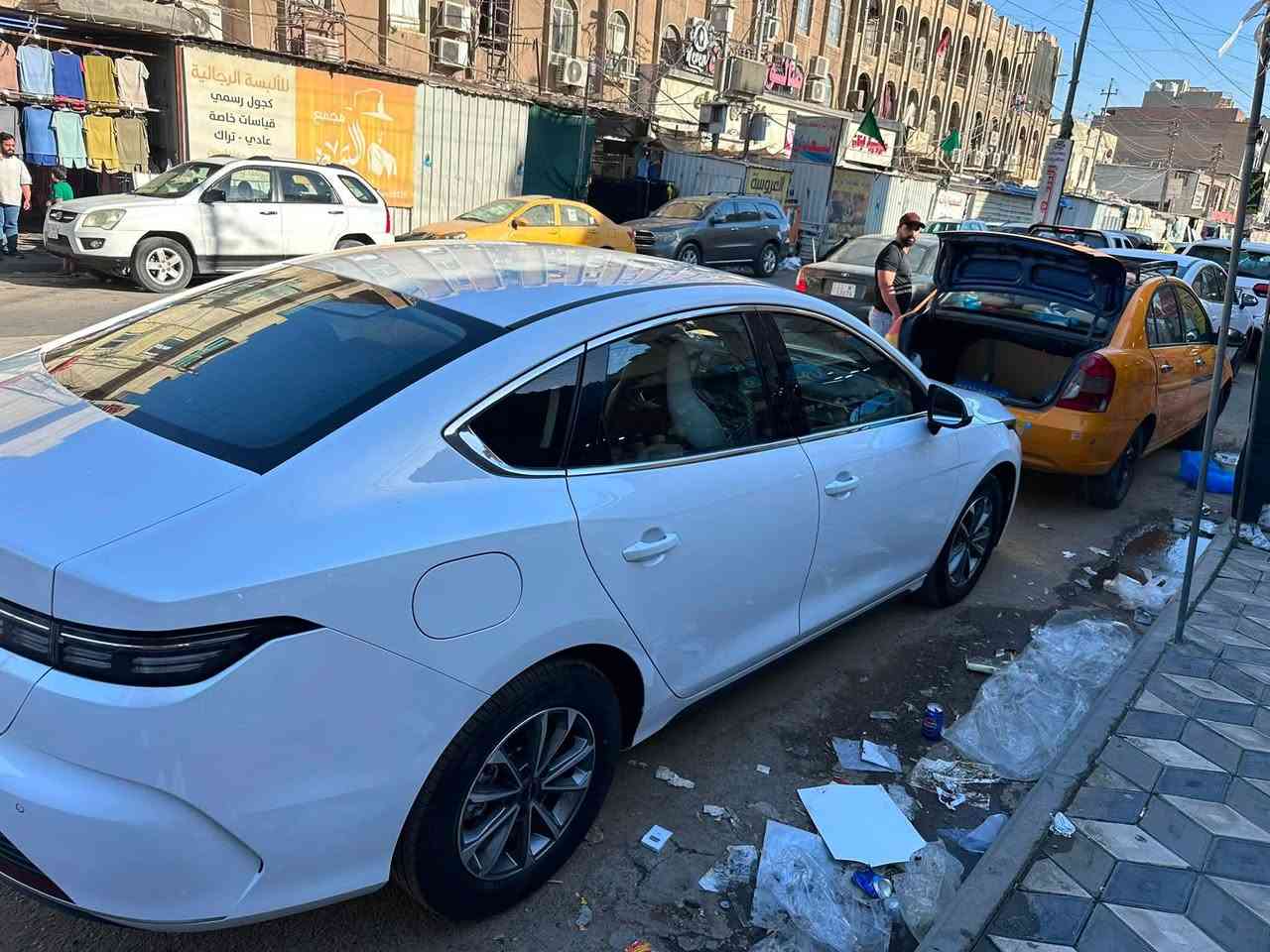 BYD Destroyer 2025 | للبيع •
٧ ماشية13,000 كم فقط

٧ رقم بغداد

‎المواصفات:

* ﻿﻿مقاعد جلد أبيض

* ﻿﻿شاشة دوارة (قلاب) كبيرة

* ﻿﻿بصمة تشغيل

* تشغيل عن بعد 

• Auto Hold

(Mouse Gear) كير إلكتروني • ماوس

* ﻿﻿مثبت سرعة

* ﻿﻿إنارة زينون

* ﻿﻿حساسات خلفية

* ﻿﻿كاميرا خلفية�

ا

1+ سيارة نظيفة جداً ولوك مميز، جاهزة للاستخدام بدون أي

مصروف.

الموقع: بغداد📍

رقم التواصل

*********** ملاحضات بصيطه مثل ما موضحات بلصور … بيع أو مراوس ب كورلا حسب لقناعه
